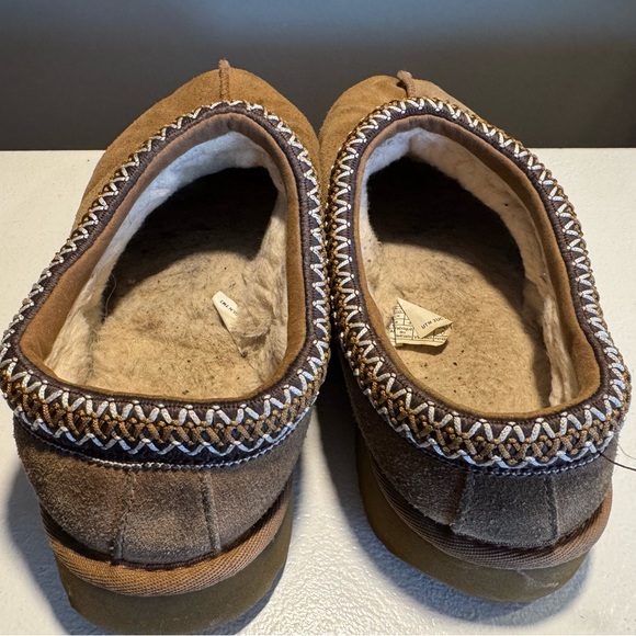 UGG women’s Tan Tasman Suede Slippers size 10 - Picture 9 of 13
